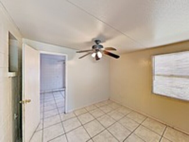 Photo - 6505 Ambassador Dr