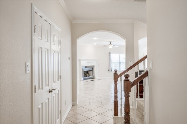 Photo - 930 Lawrence St