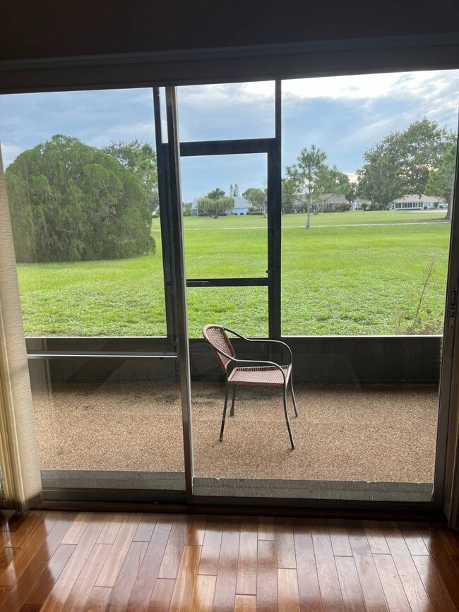 Photo - 3731 Edgewater Dr