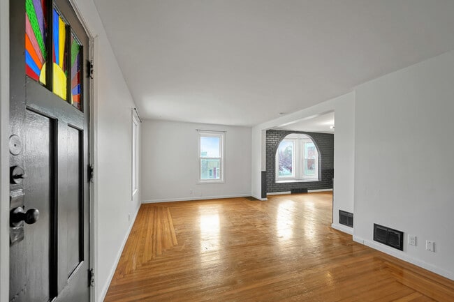 Photo - 1603 N Cotner Blvd Unit House