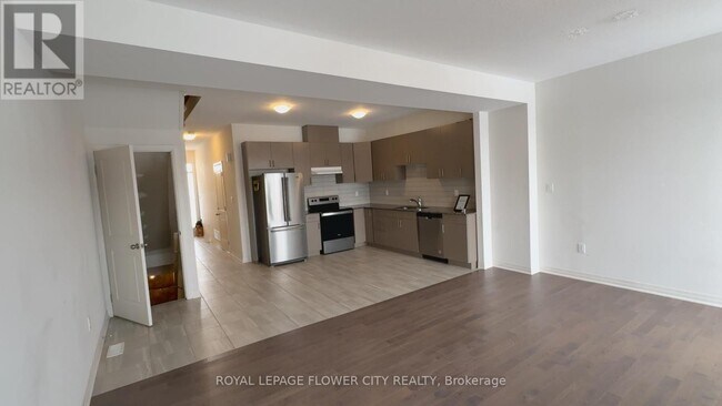 Photo - 92 Middleton St