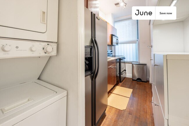 Photo - 1835 Mintwood Pl NW