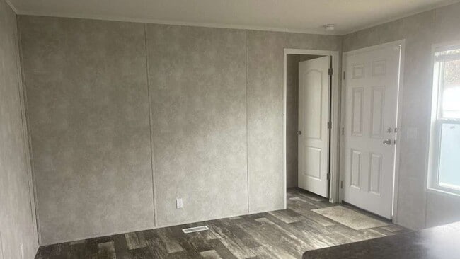 Photo - 2 Evergreen Ct