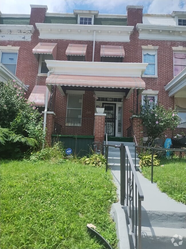 Building Photo - 408 Lyndhurst St Rental