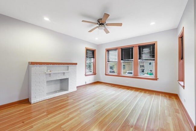 Photo - 1810 N Long Ave