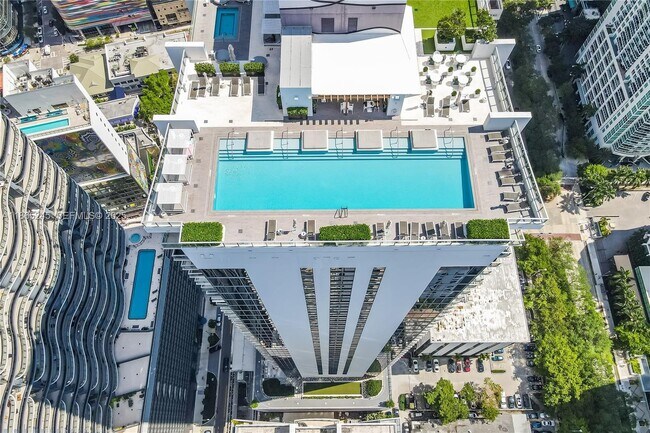 Photo - 1010 Brickell Ave Unidad 3307