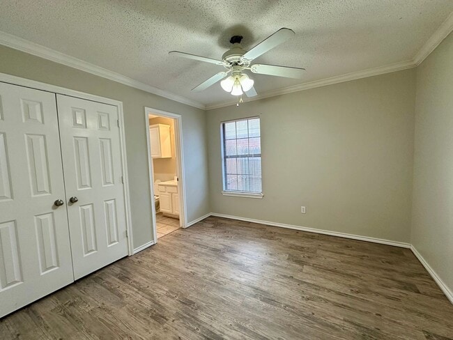 Photo - Duplex Available in North by Northwest!