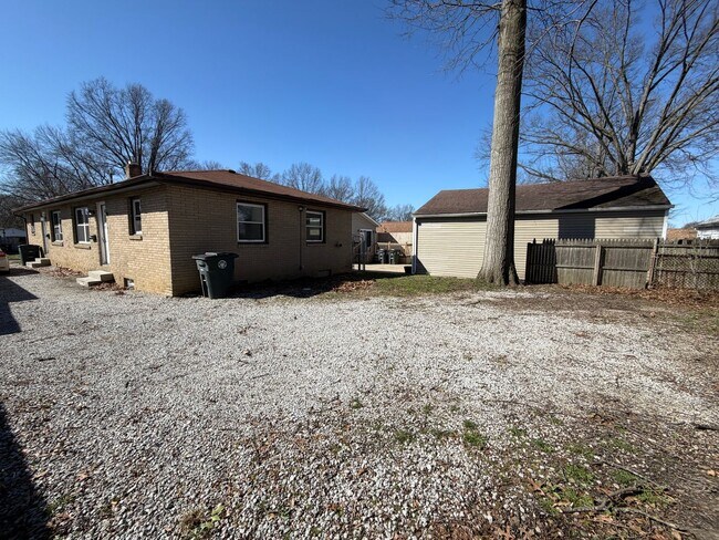 Photo - 805-807 Georgia Ave Akron OH 44306 MFH2 .T2 Unit 807 Georgia Akron, OH 44306