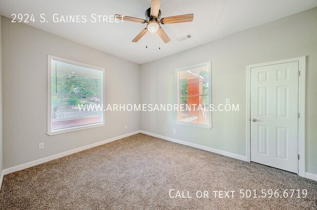 Photo - 2924 S Gaines St