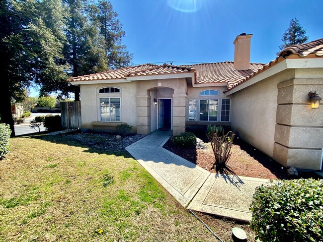 Photo - Make yourself at home in this delightful Bakersfield Single-family home, with 3 bedrooms + studio...