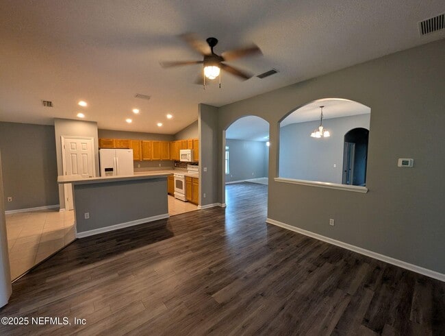 Photo - 712 N Edenbridge Way