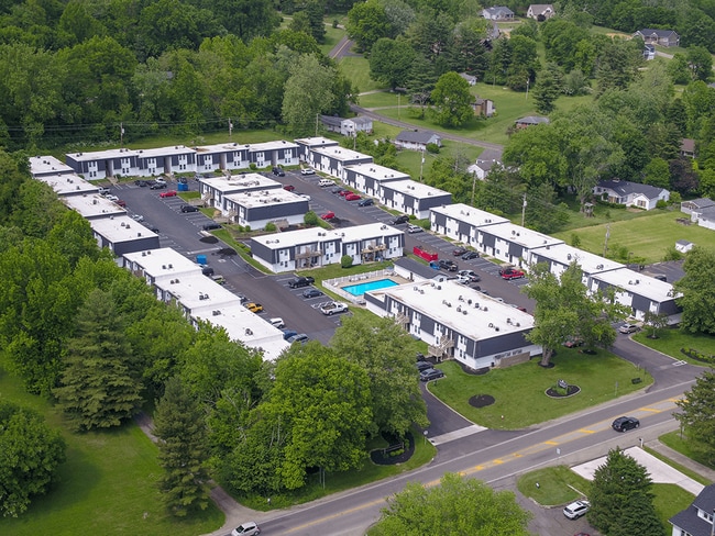 Bird’s Eye View of Dogwood Apartments