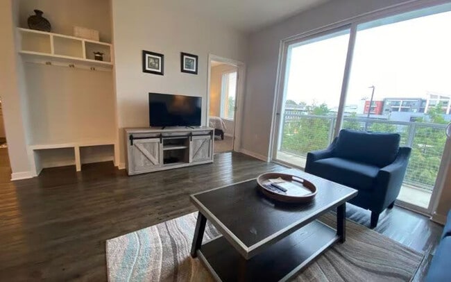 Photo - 269 Whitefoord Ave NE Unit ID1332023P