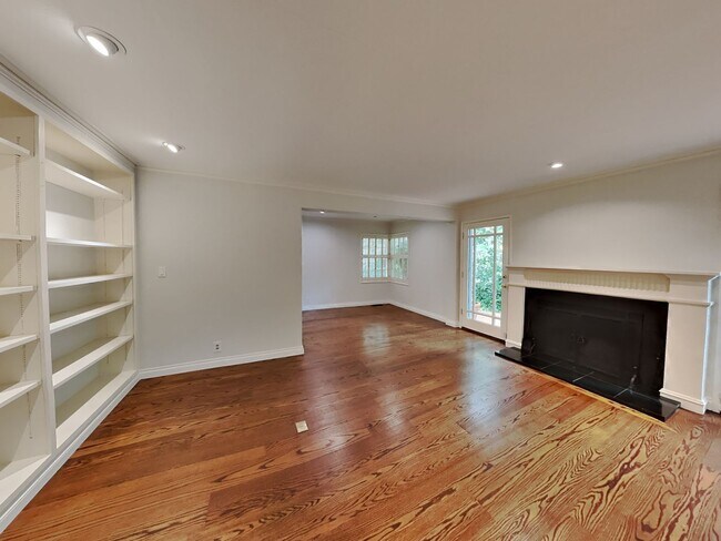 Photo - Piedmont Pines 2/1.5 Home Available Now!