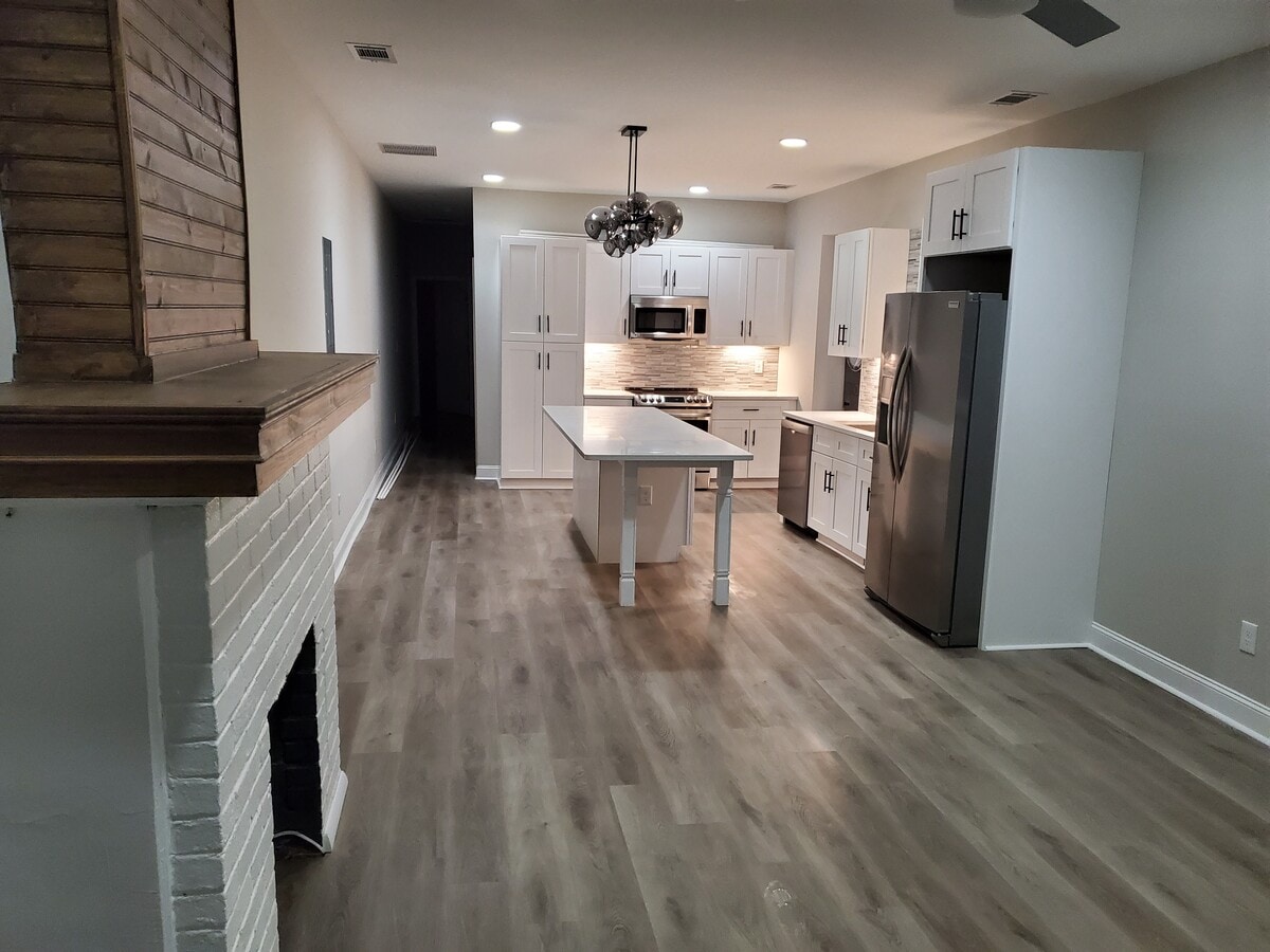 Photo - 916 Hill St SE Unidad B