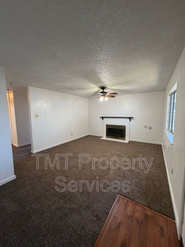 Photo - 6472 Linn Way