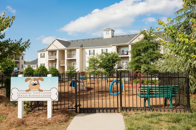 Photo - Clemmons Town Center