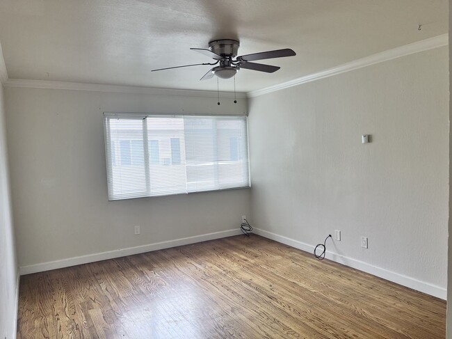 Photo - 935 Sheridan St Unit C