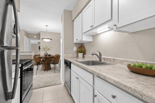 Photo - Apple Ridge Apartments - Livonia, MI