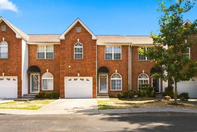 2120 Lebanon Pike