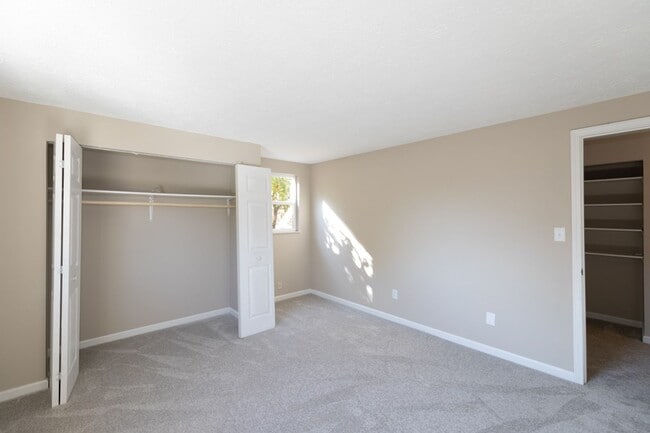 4 bed 2.5 bath 2 story home with full deck located in Decatur Township - 4 bed 2.5 bath 2 story home with full deck located in Decatur Township