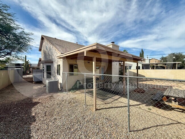 Photo - 9714 N Donegal Pl