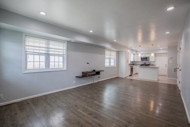 Photo - Lovely 3 BR/2.5 BA End Unit Townhome in Deanwood!