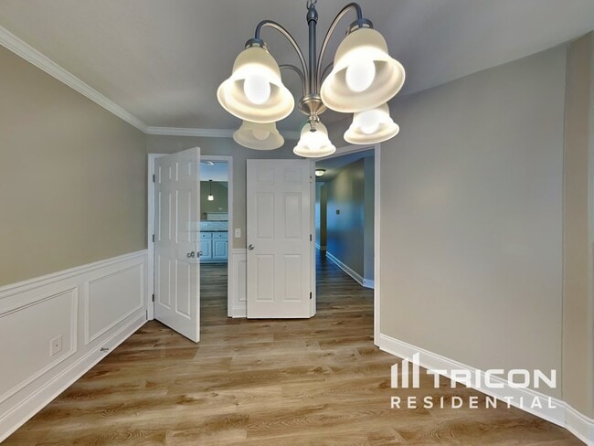 Photo - 1313 Keaton Dr