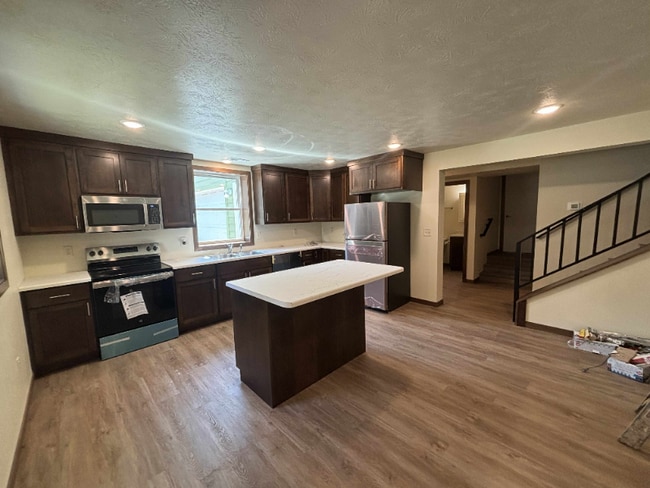 Photo - 1823 E 34th St N