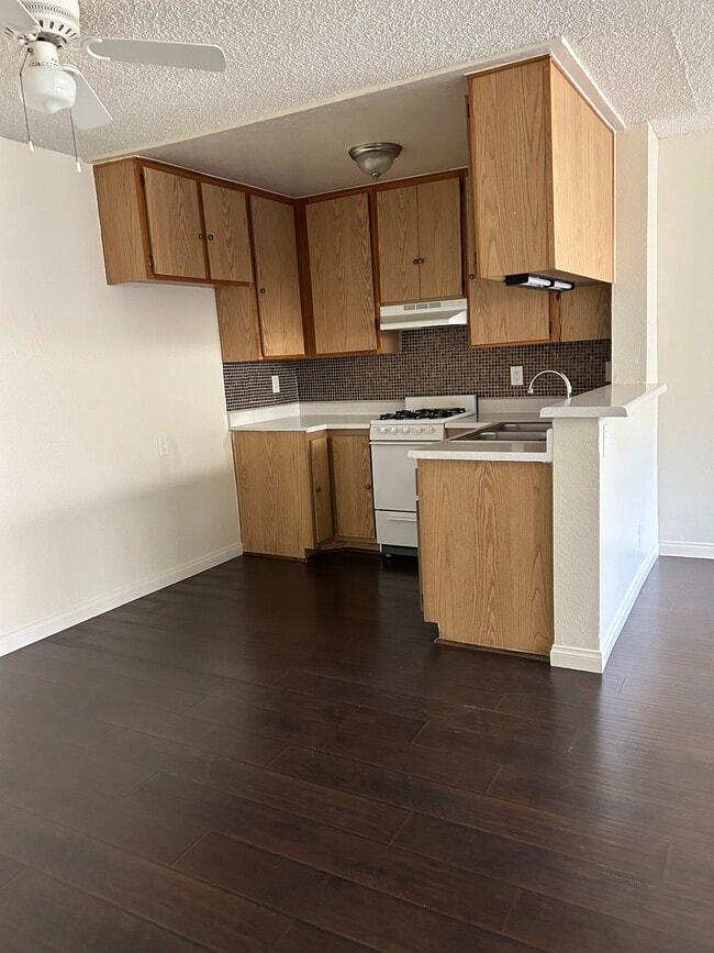 Building Photo - 7320 Foothill Blvd