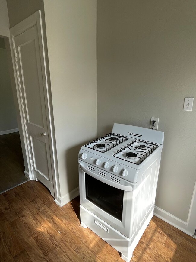 Photo - 1 BEDROOM DUPLEX BY TWU