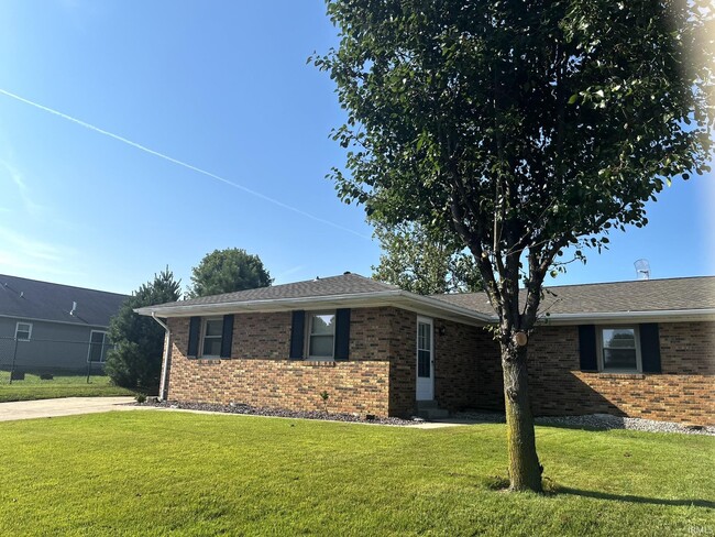 4933 Richmond Dr