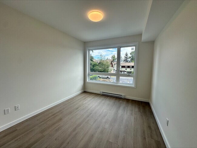 Photo - 1801 Riverside Ln