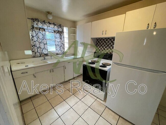 Photo - 416 S Prairie Ave