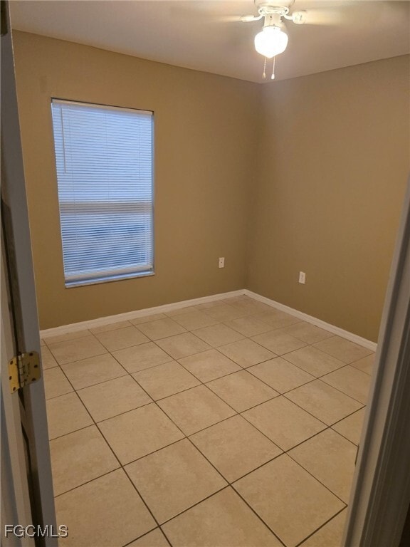 Building Photo - 2421 Churchill Ave N