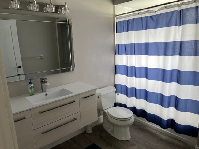 Photo - 652 Glenview Dr