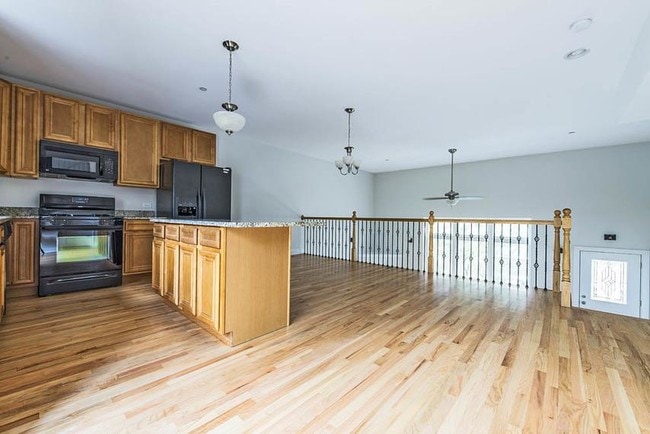 Photo - 3601 W 53rd St