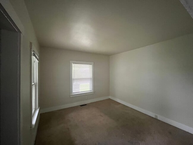 Photo - Fremont St 2318-2320 Unidad 2320