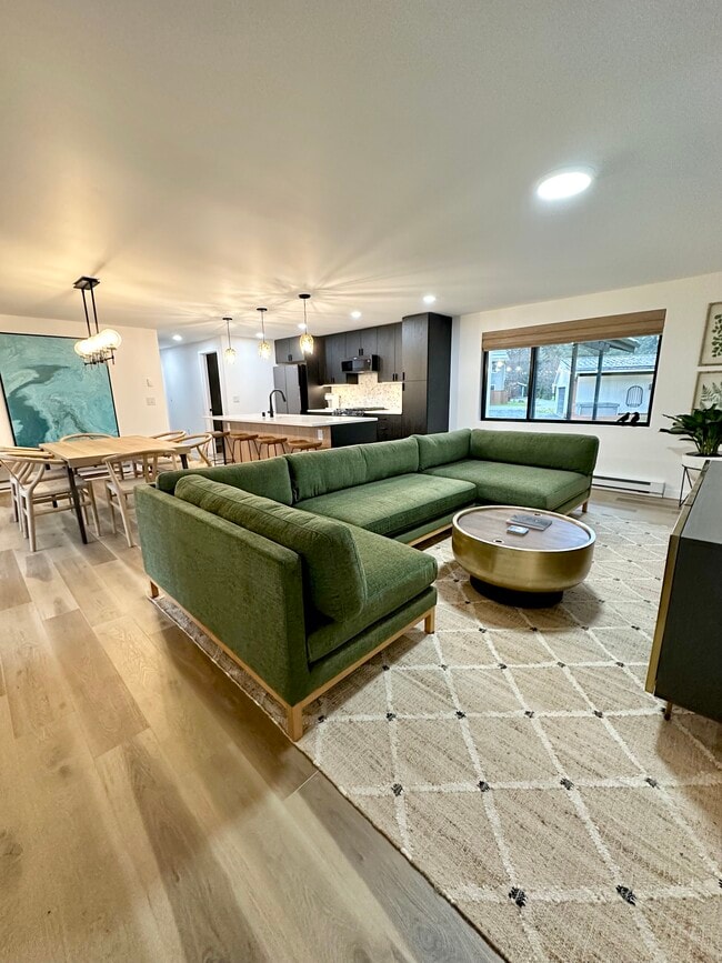 Photo - 9402 Glacier Hwy