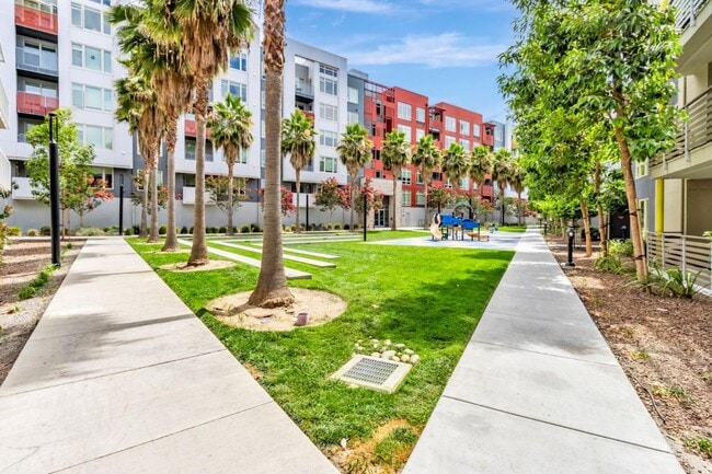 Photo - 380 Riesling Ave