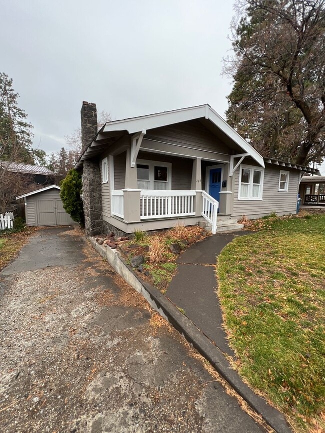 Photo - Remodeled DOWNTOWN Bend House, Newer Flooring/Paint/Appliances, Gas heat, Small Garage, Fenced Yard