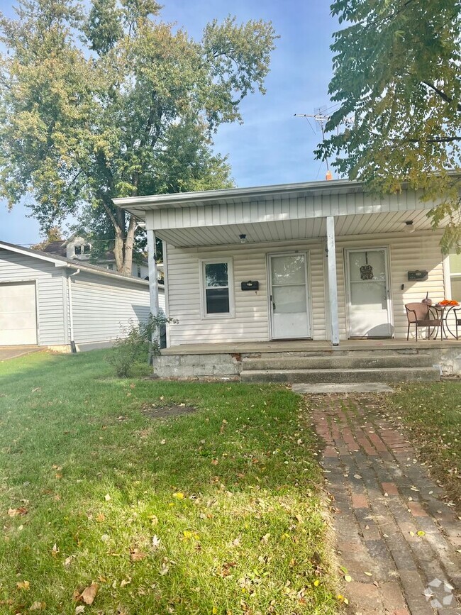 Building Photo - 305 E Ellsworth St Unit 305 Rental