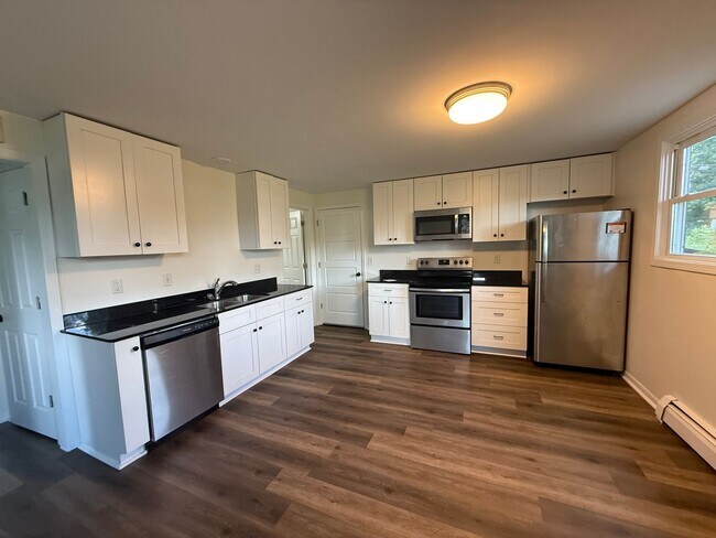 Photo - 670 4th St Unit 3