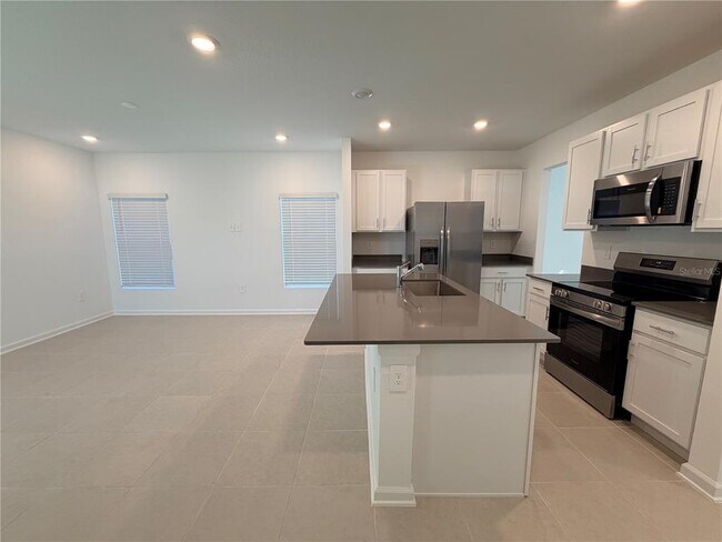 Photo - 7420 OLIVEWOOD Ave