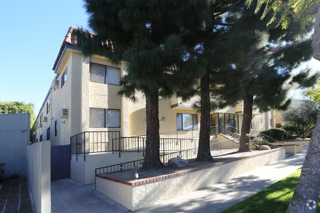 Photo - 3414 Jasmine Ave