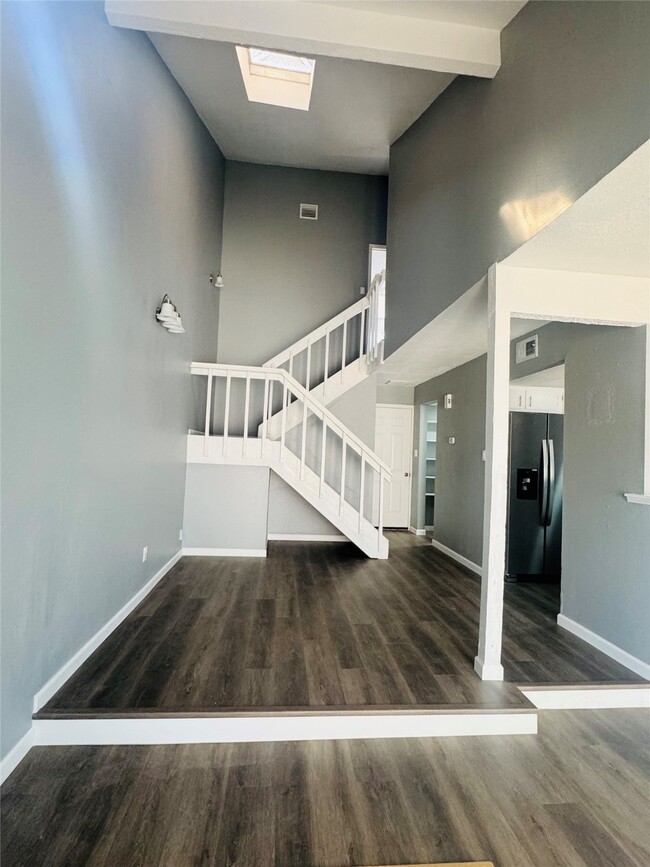 Photo - 12509 Newbrook Dr Unidad 331