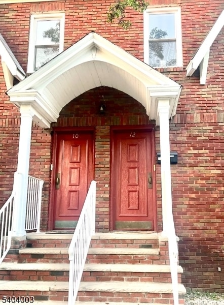 Building Photo - 10 Morton Pl Unit 2