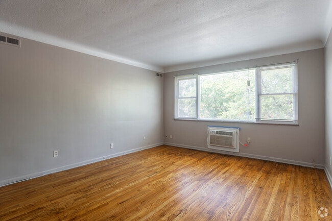 1BD 1BA 550 sq. ft.
