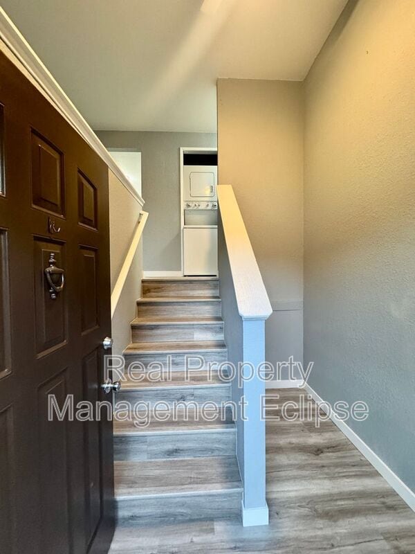 Photo - 916 207th Pl SE Unit A