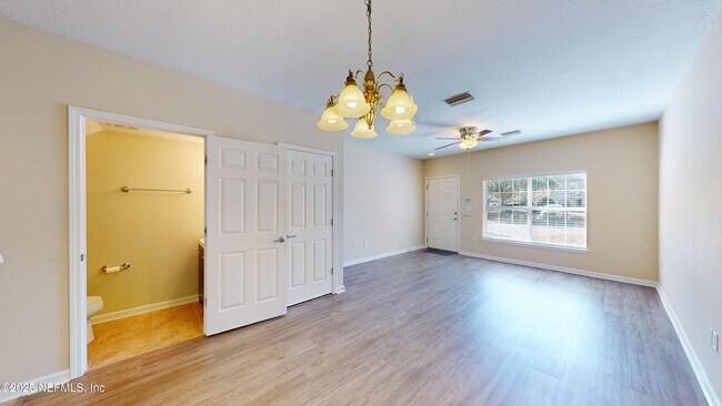 Photo - 8127 Summer Palm Ct